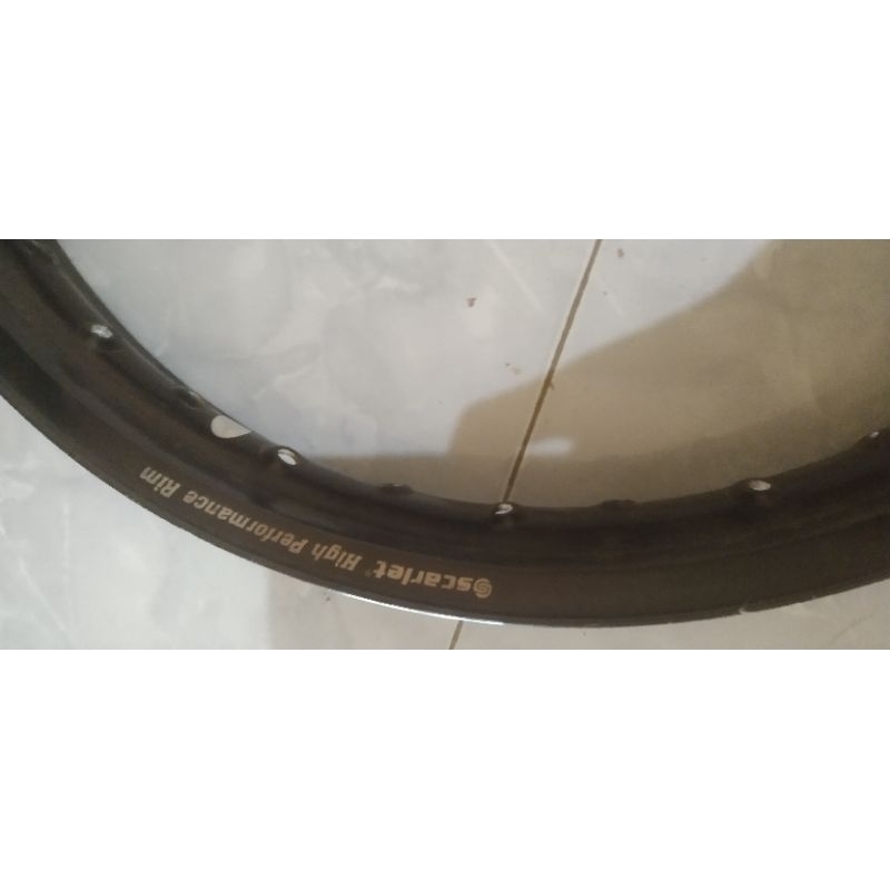 velg scarlet ring18 lebar 185