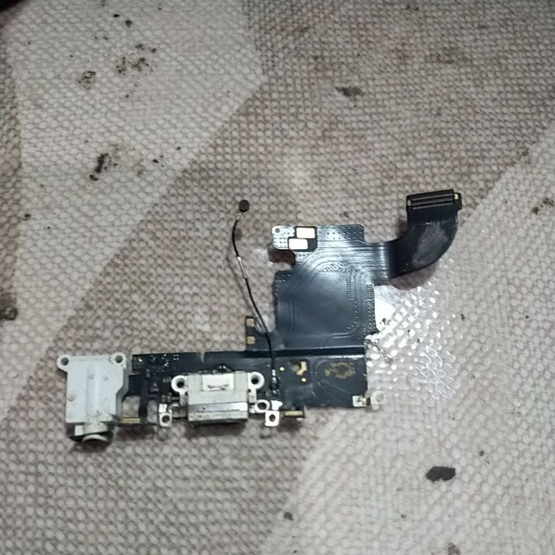 flexsibel casan iPhone 6s ori copotan sama bazer