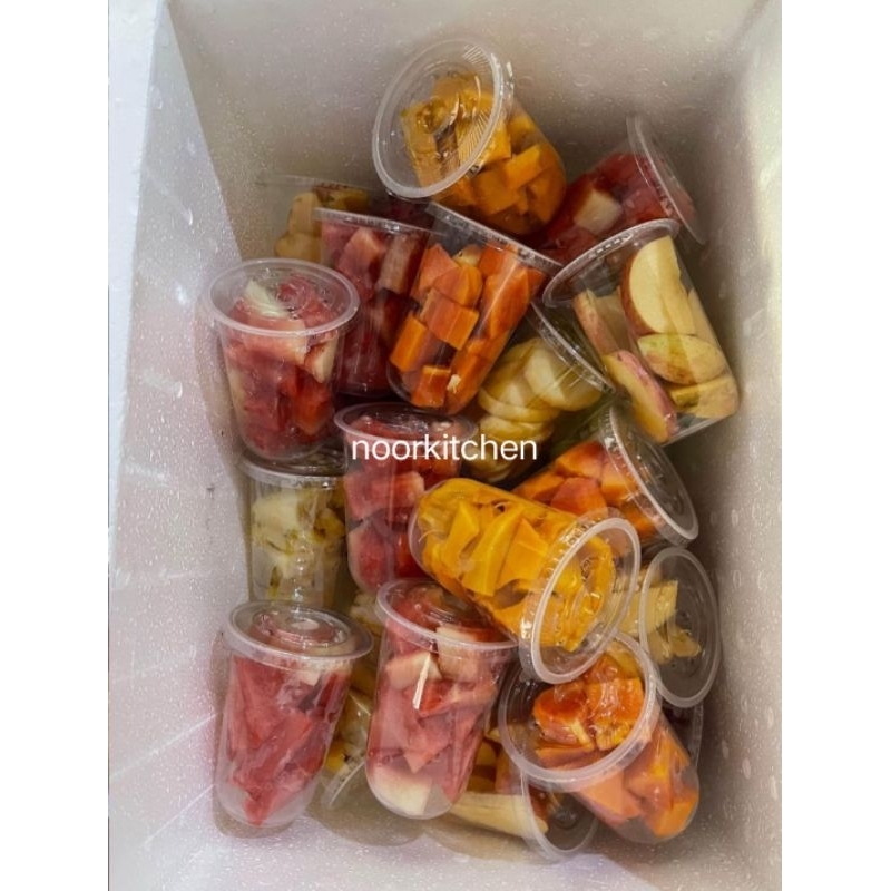 

rujak buah cup