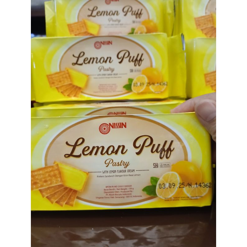 

Nissin Lemon Puff