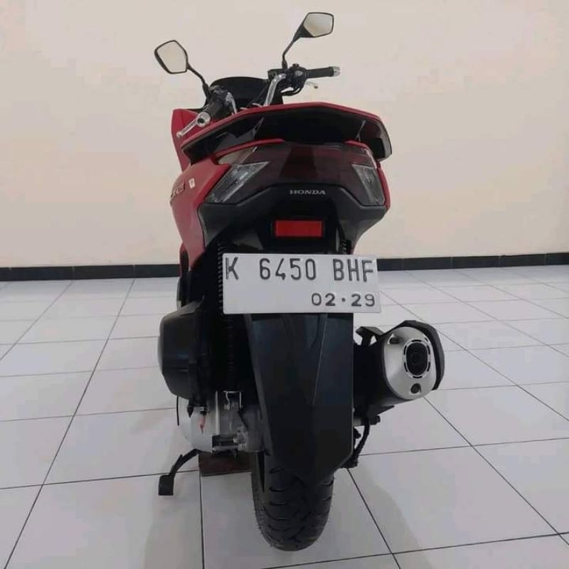 ready kendaraan motor bekas tarikan leasing honda pcx tahun 2022