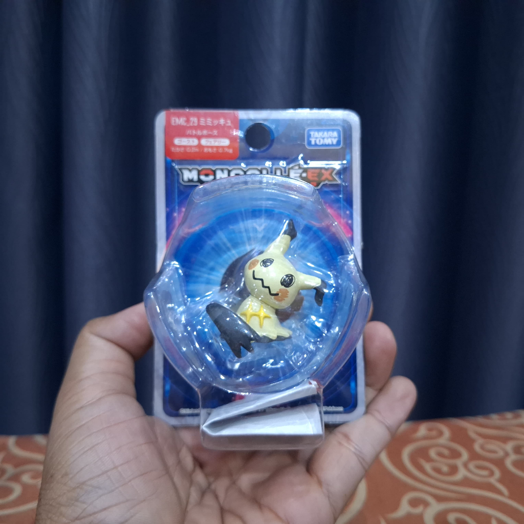 Takara Tomy Moncolle Pokemon Action Figure Mimikyu Battle Pose Original