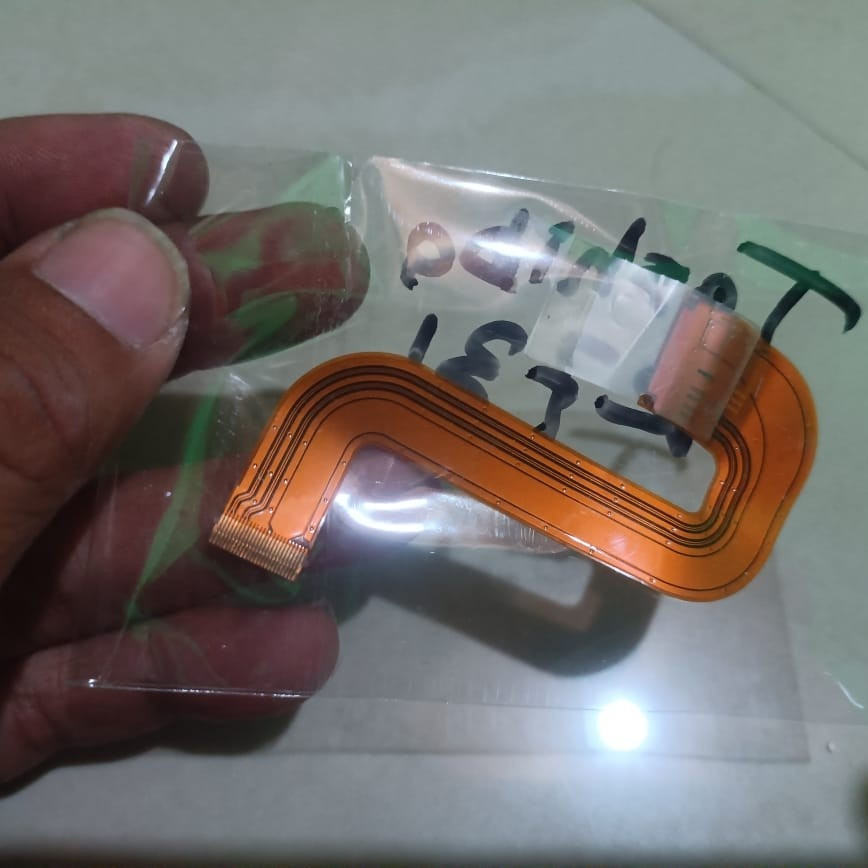 Kabel konektor ssd laptop toshiba dynabook r731