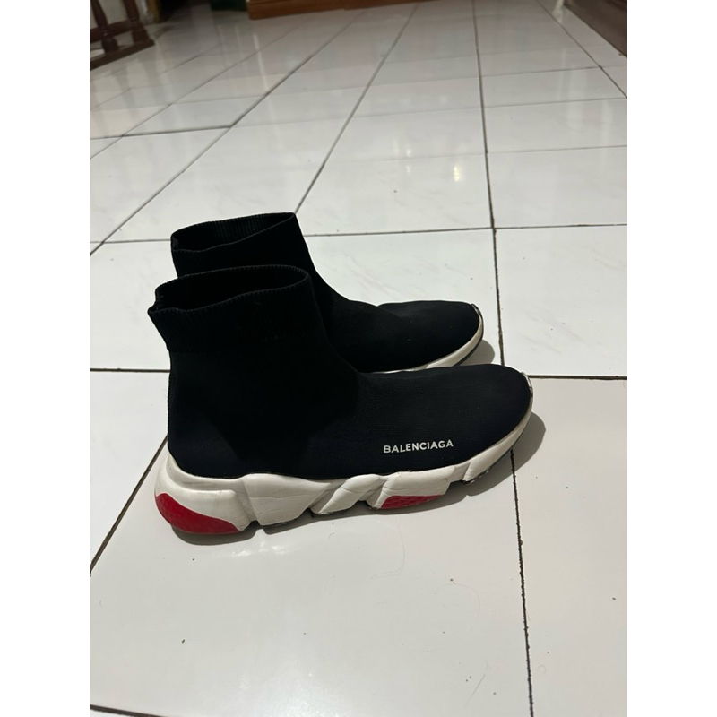 Balenciaga Speed Trainer (Bukan Barang Original)