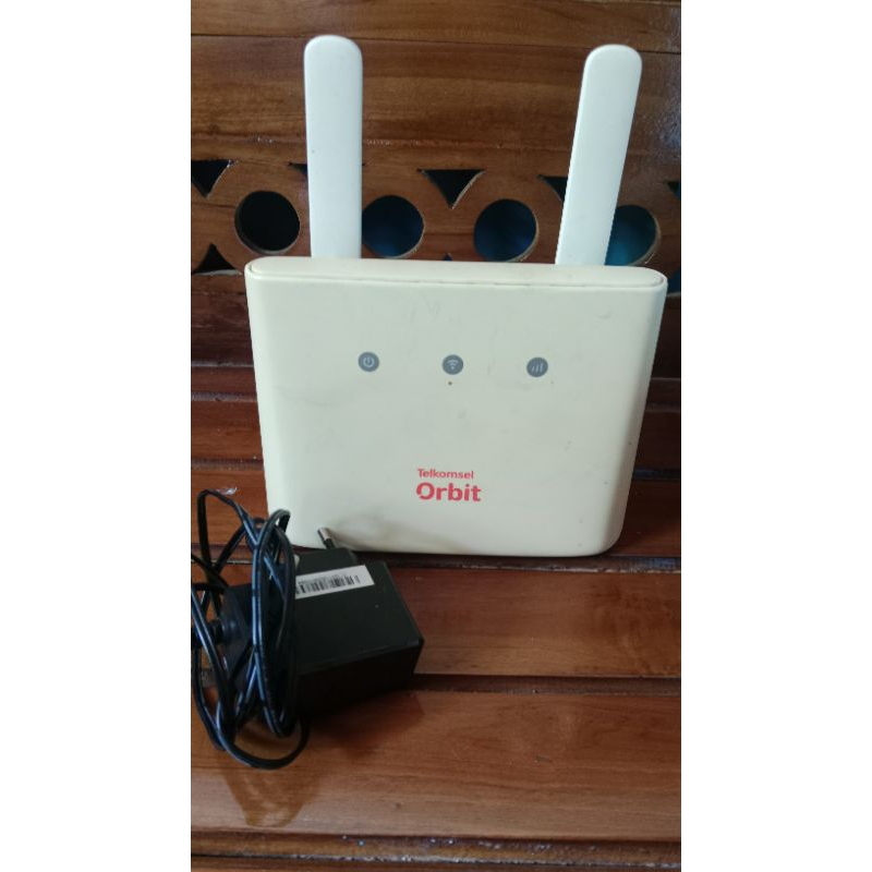 Orbit Telkomsel Star Z1 bekas bonus 2 antena penguat sinyal