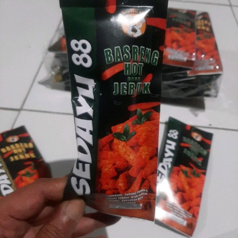 

Basreng Pedas Daun Jeruk..isi 25pcs harga Ecer 2000
