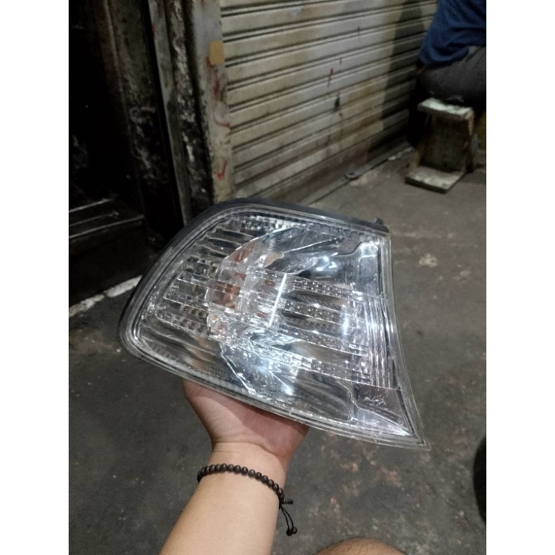 lampu sein kijang kapsul tahun 2003-2004 original copotan kanan