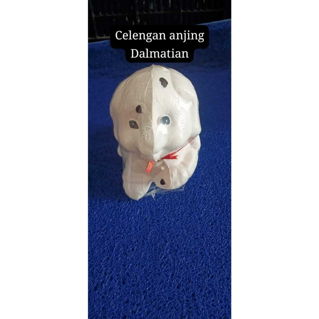 celengan karakter anjing / celengan plastik / celengan karakter / souvenir celengan anak