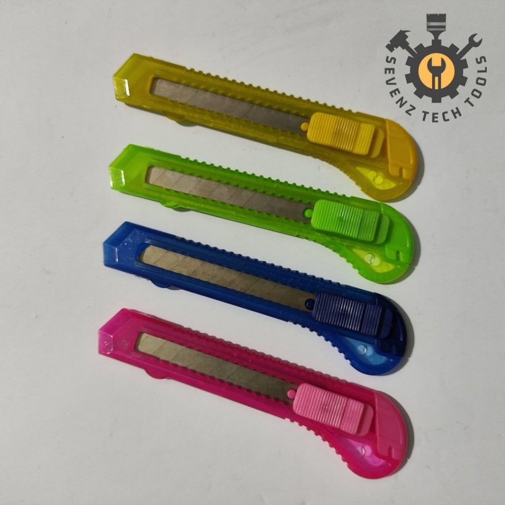 

CUTTER/PISAU CUTTER BENING BESAR WARNA WARNI MURAH PER PCS