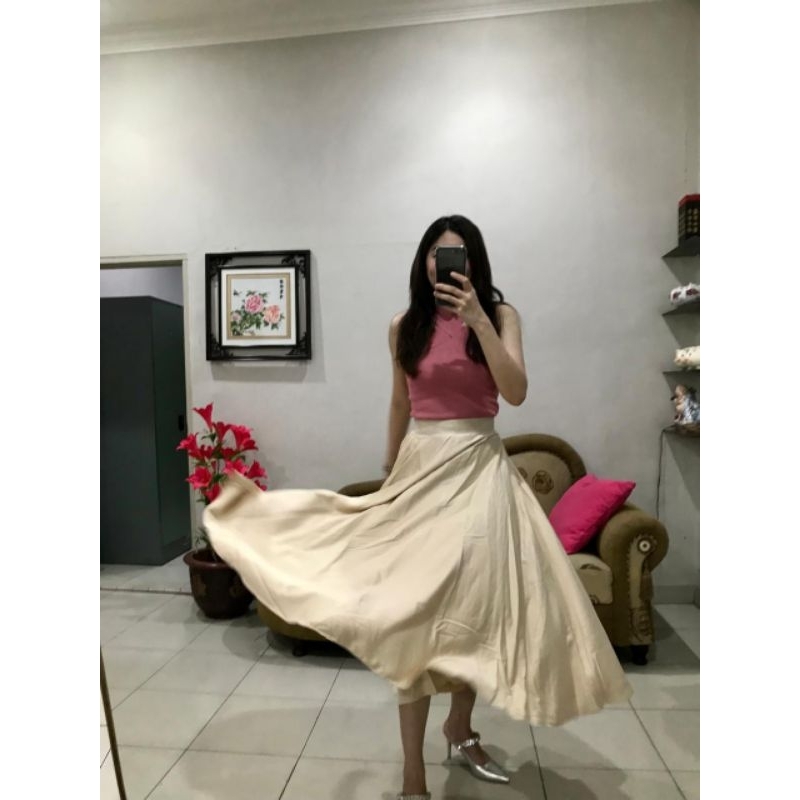 Top Silang X Top Dan Rok Payung Flare Skirt Gold (Bahan Satin)