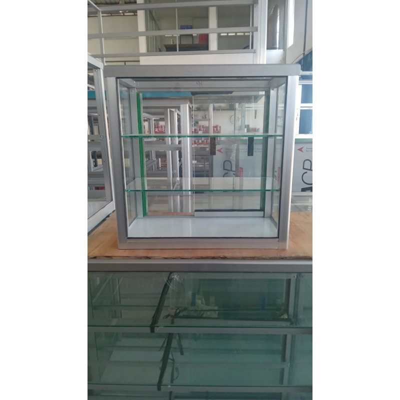 Etalase Display Kecil buat makanan dan r*k*k
