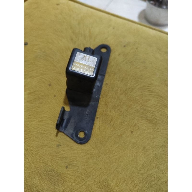 sensor airbag kanan dan kiri avanza 2013 2014 2015