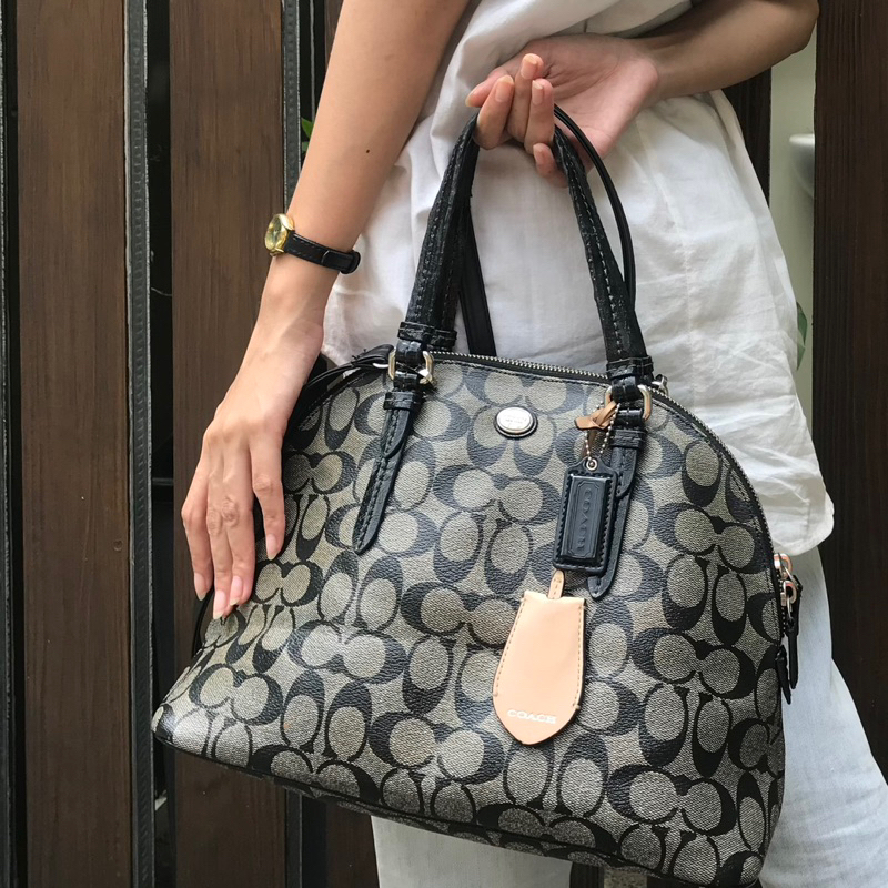 COACH Peyton Domed Satchel on Grey Black Signature - alma bag