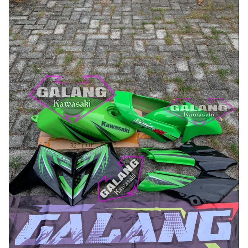 Cover body fullset ninja ss Cover body tengah ninja ss r