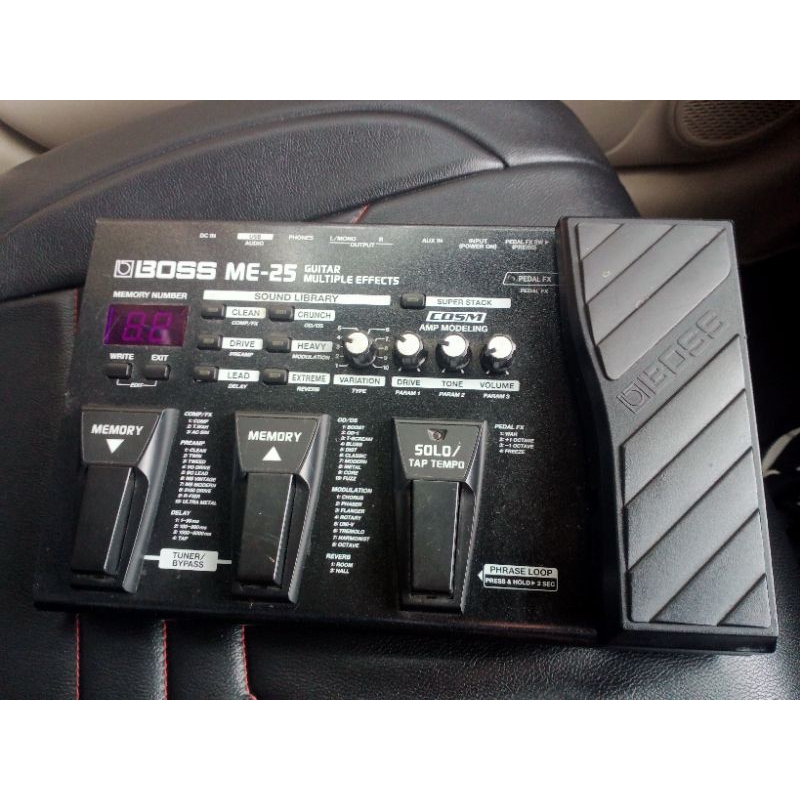 Efek Gitar Boss ME 25
