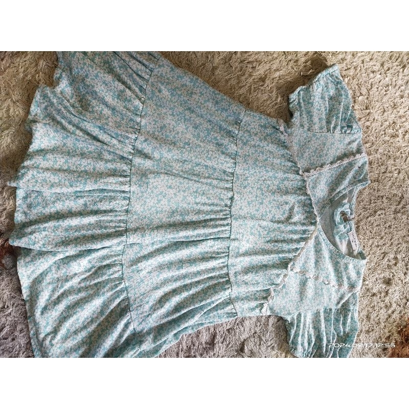dress Korea hijau