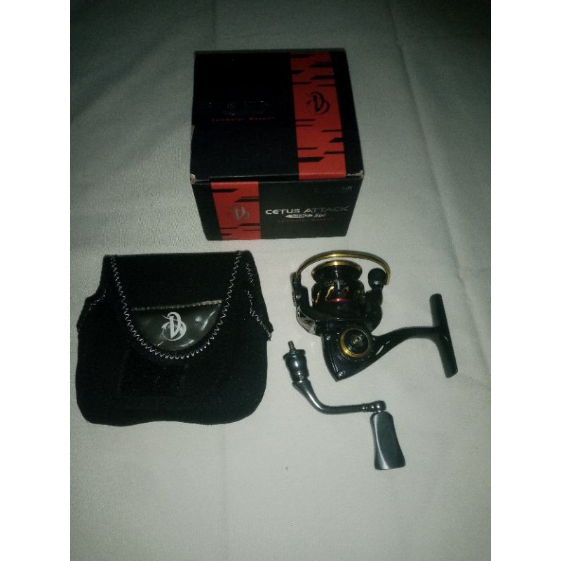 Reel UL Devil craft Cetus Attack 500 Sw