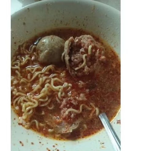 

bakso merecon teh Dina