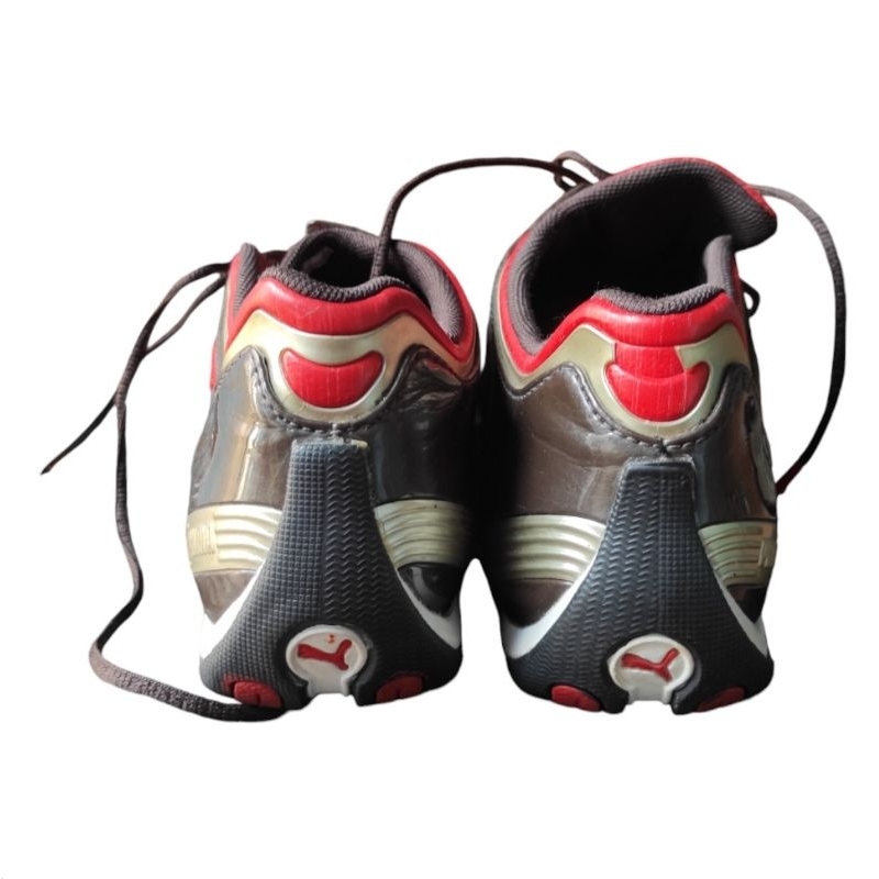 SEPATU PRELOVED / SECOND FUTSAL ORI KUCING GUNUNG