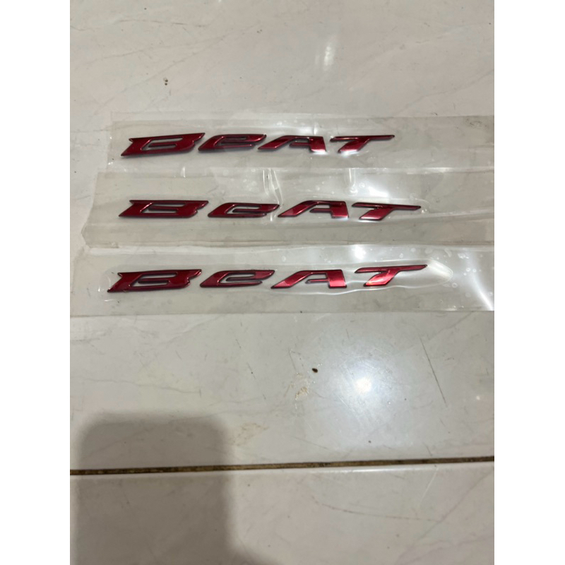 EMBLEM BEAT MERAH LOGO TIMBUL ORIGINAL