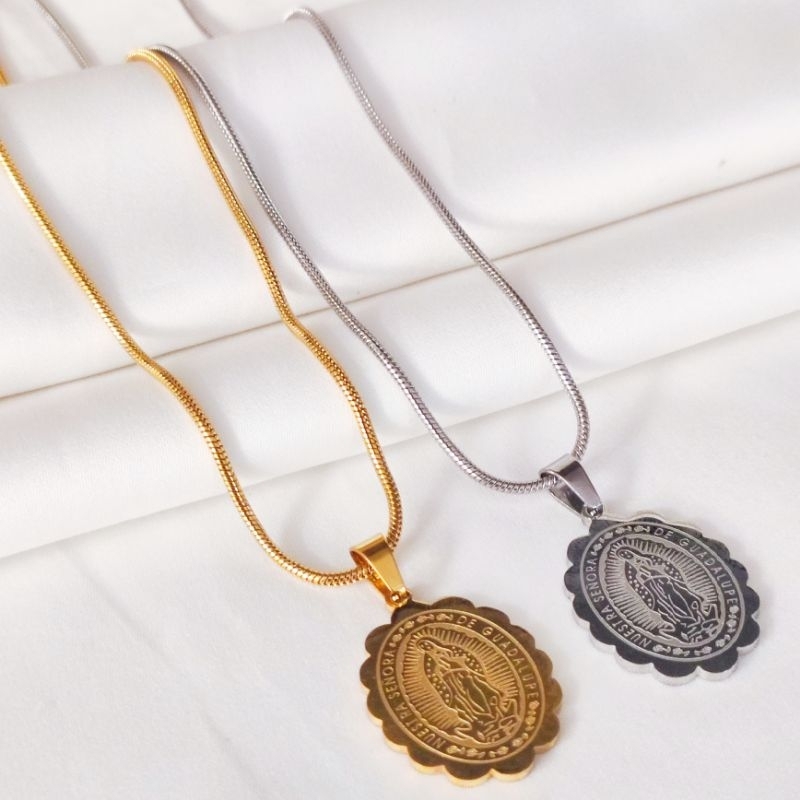 Kalung Titanium Bunda Maria Warna Emas Dan Silver