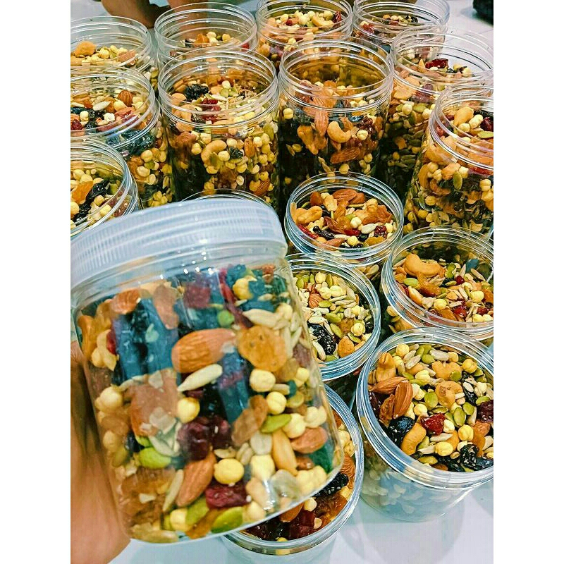 

Trail Mix Nuts And Fruits 300gr, 500gr, 1000gr