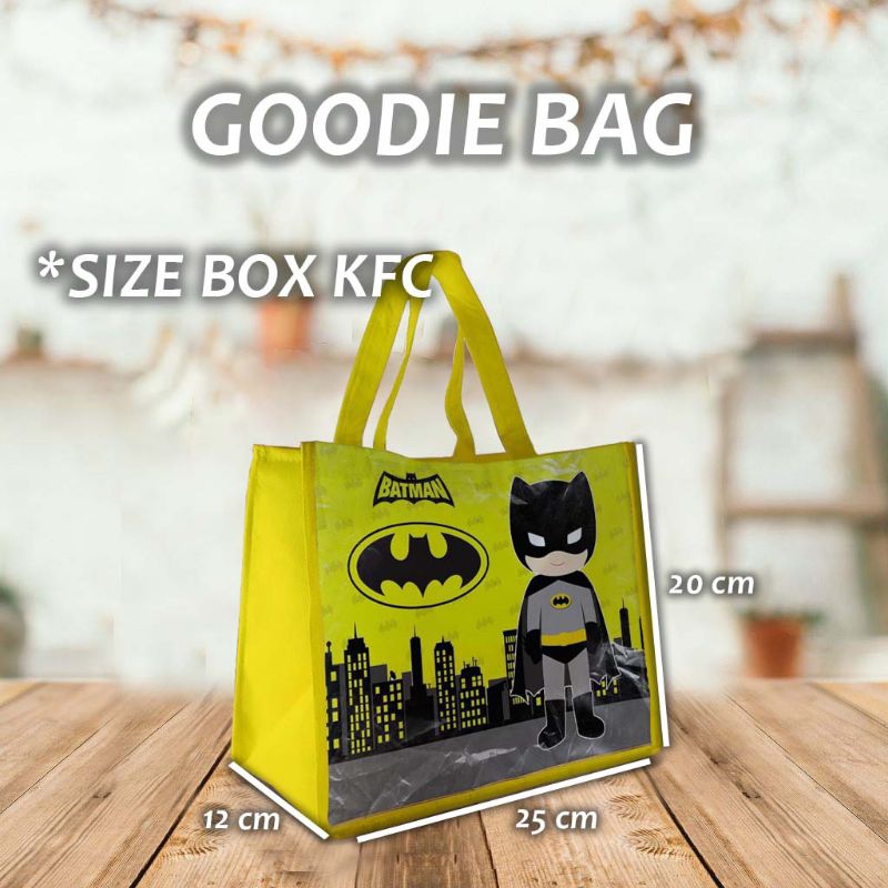 

Goodie Bag Tas souvenir ulang tahun tema Batman
