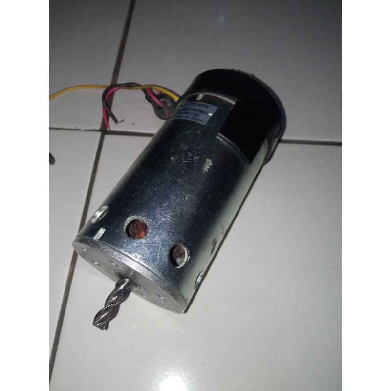 generator listrik dc 24v 100watt