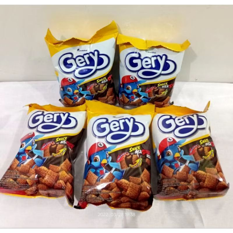 

Gery Sereal Snack 75grx5pcs/Gery Sereal Bantal Coklat dan Keju