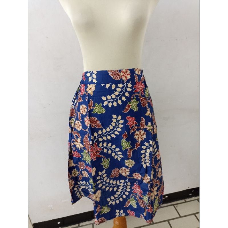 ROK BATIK KLOK PENDEK MOTIF CIBULAN WANITA - 261
