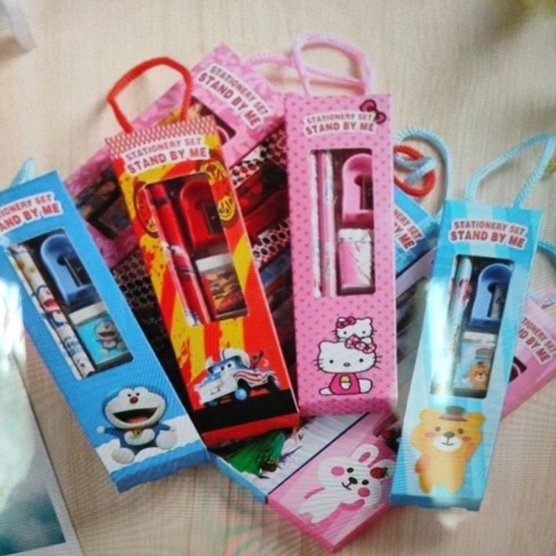 

Study Set Stationery Alat Tulis Souvenir Ulang Tahun ATK pontianak