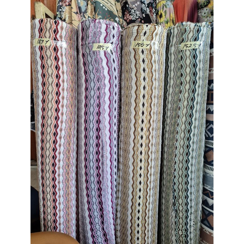 kain ceruty babydoll motif salur // kain siffon ceruty // kain motif // mnd