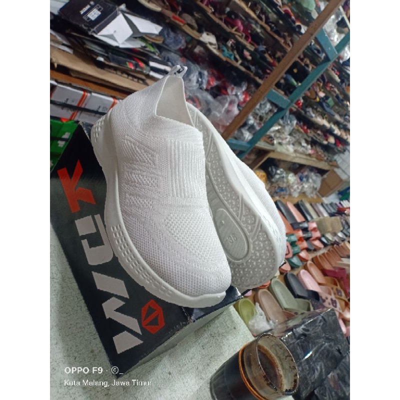 SEPATU SLIP ON KDM TH ORIGINAL