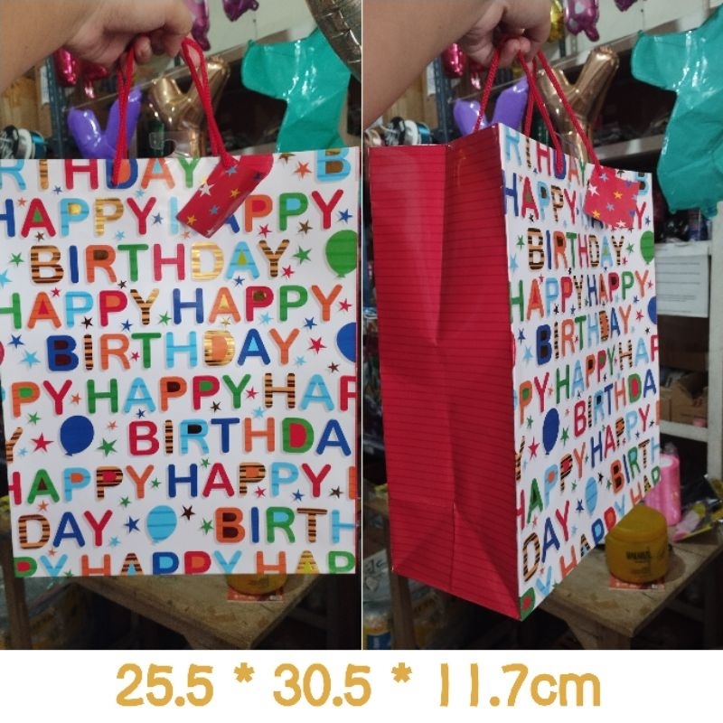 

Paper Bag Motif Happy Birthday