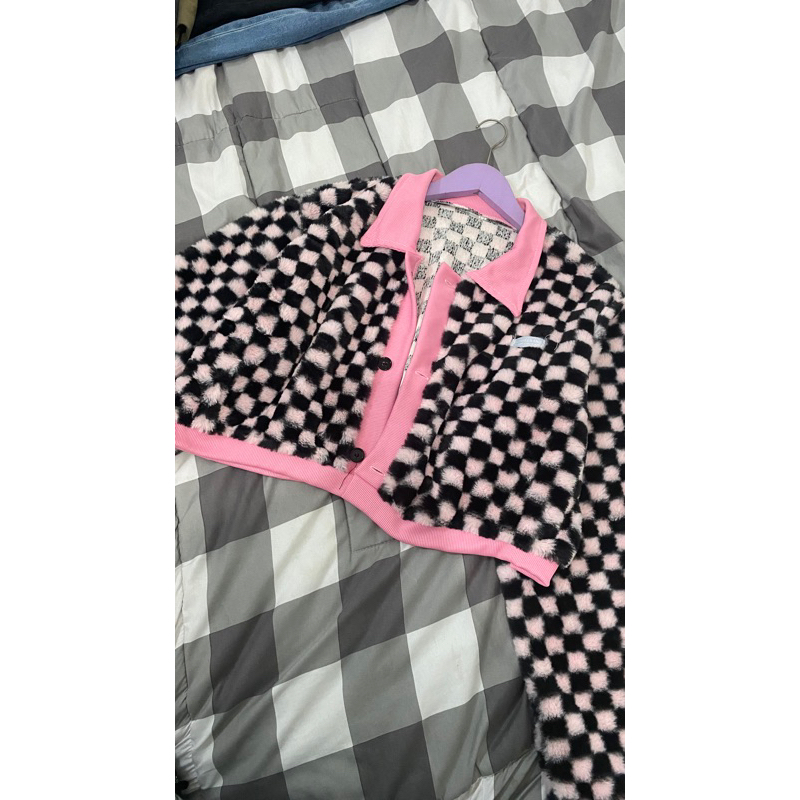 booked kak zyda