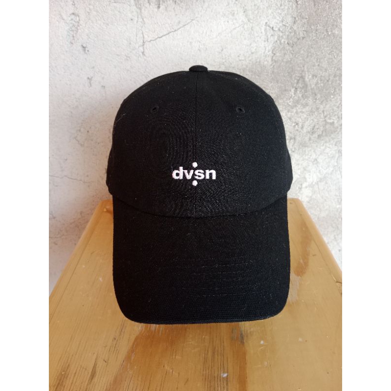 Topi baseball cap by Dvsn