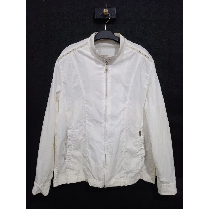 Londic British Spirit Jaket Kasual Broken White Elegan