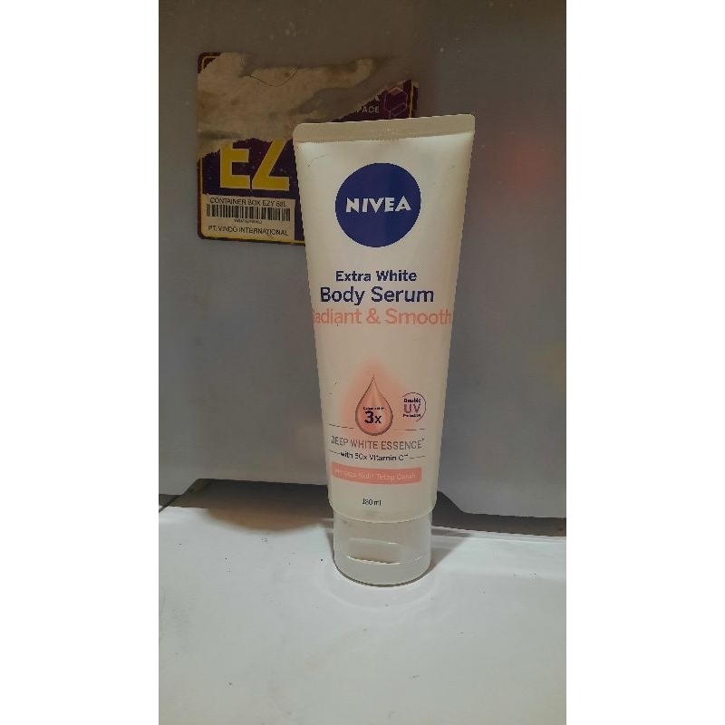 Body Serum Extra White Nivea