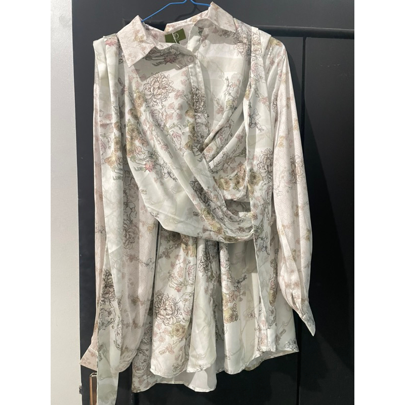 new blouse zytadelia size L, jual rugi SOLD