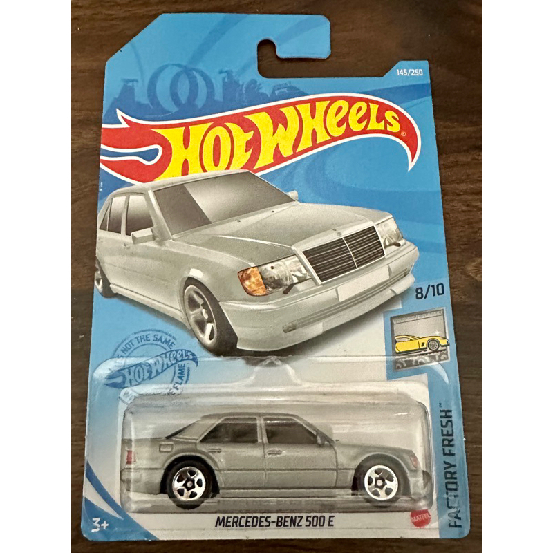 Hotwheels Mercedes Benz 500E