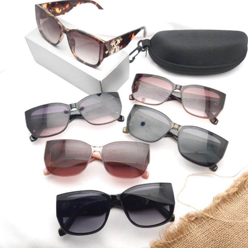 KACAMATA HITAM WANITA UV400