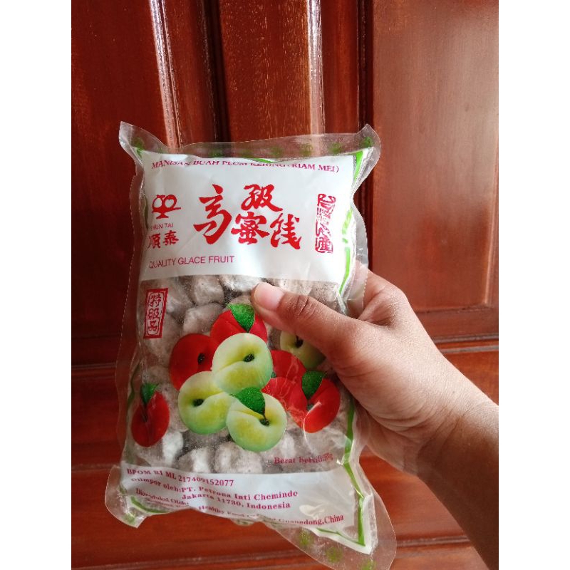 

manisan buah plum putih kering 300gram/cemilan buah kering/kiam moi/ham moi