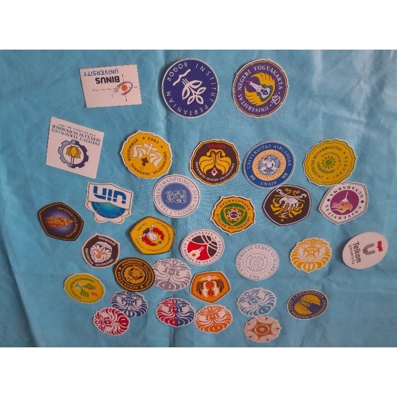 

[WAJIB BACA DESKRIPSI] Request Custom Stiker Kampus Universitas (cek slide 2)