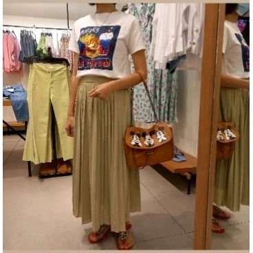 UNIQLO ORIGINAL SALE Pleted Rok Panjang Pendek Midi Maxi Polos Flare Skirt