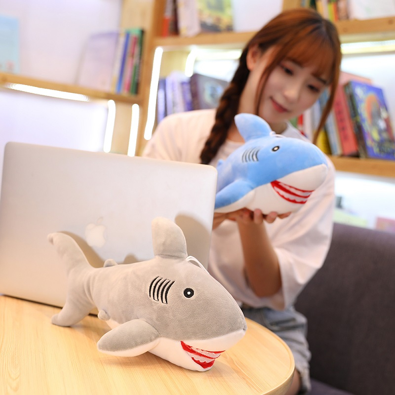 Mainan Anak Boneka Hiu Baby Shark Besar Murah/Boneka Lucu Lembut hiu shark ukuran 35cm