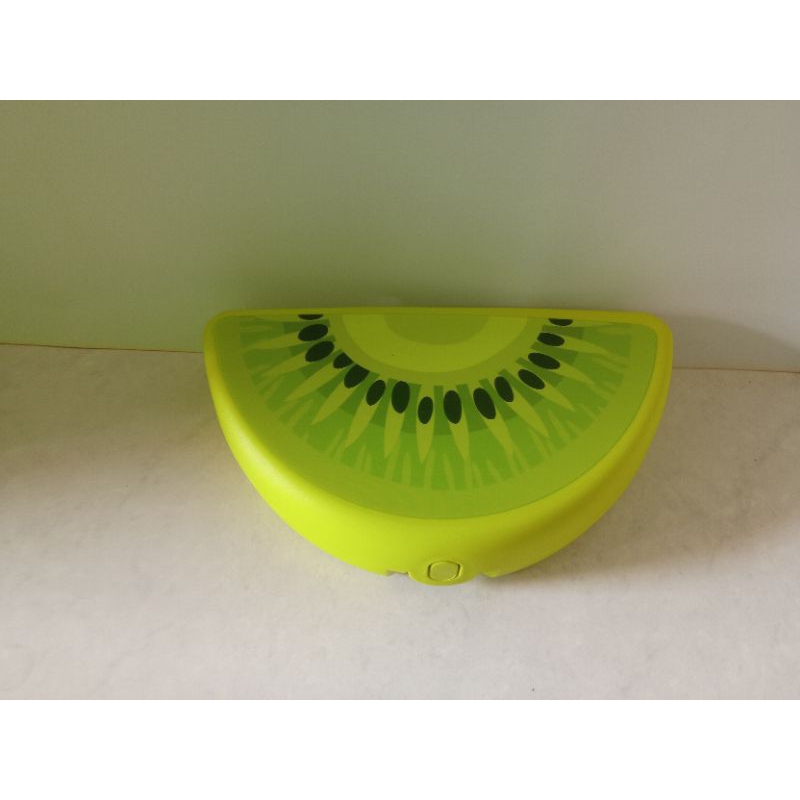 READY STOK  FRUITY KEEPER TUPPERWARE KIWI