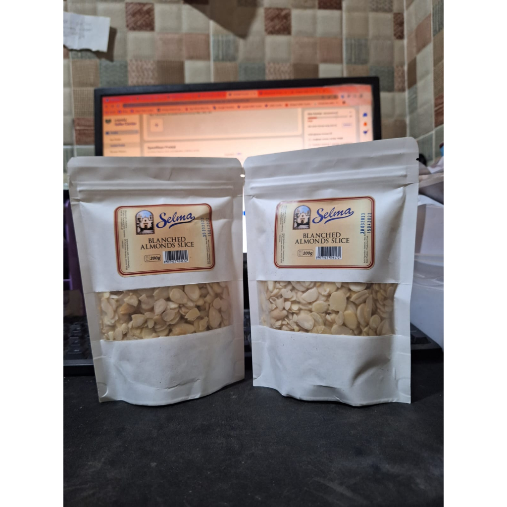 

KACANG ALMOND IRIS UTUH / BLANCHED ALMONDS SLICE 200GR / KACANG HAZELNUT 250gr // KACANG KENARI // SELMA WALNUT PREMIUM 160gr / SELMA DESSICATED COCONUT 180gr