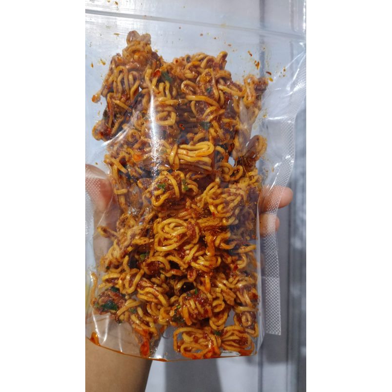 

MIE GULUNG/MIE UWEL CIKRUH