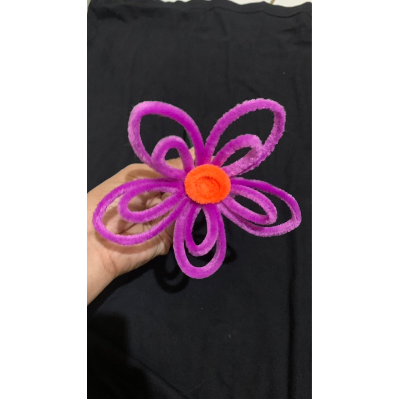 pipe cleaner bouquet