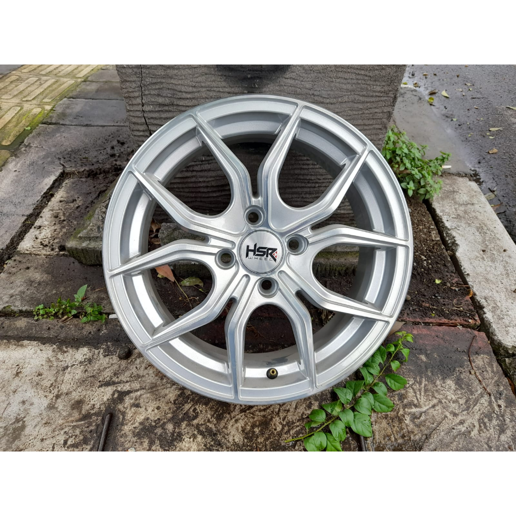 VELG HSR VOODOO HSR R15X6 HOLE 4X100 ET38 SILVER FOLISH